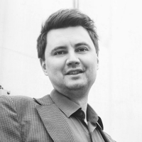 Николай Макаров